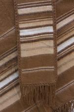 brun poncho med halstørklæde